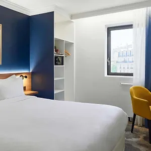 Отель 17 Batignolles, Париж