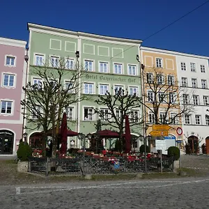 Bayerischer Hof 3*, Burghausen Deutschland