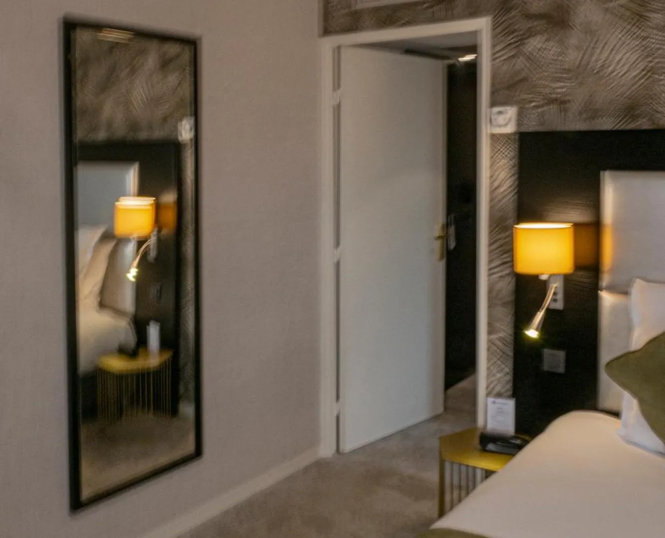 Best Western Allegro Nation Paris França